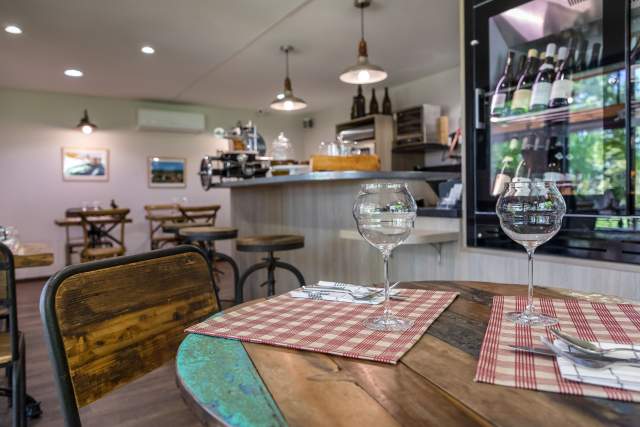 La Cabane· Restaurant Puligny Montrachet, Bourgogne